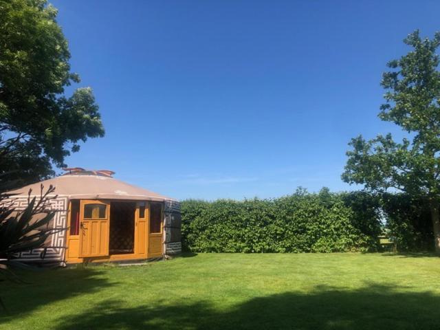 Overnachten In Een Luxe Yurt! Zonnemaire Exterior photo